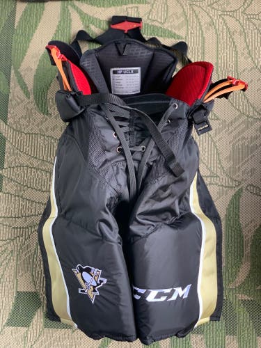 CCM HP UCLX Medium Pittsburgh Penguins Pants
