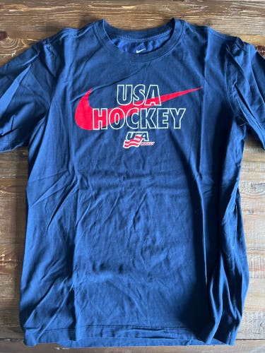 Nike USA Hockey Team Issued T Shirt DriFit L Large