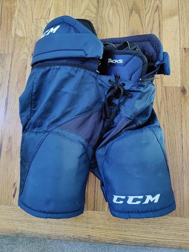 Junior Medium CCM Tacks 7092 Hockey Pants Breezers