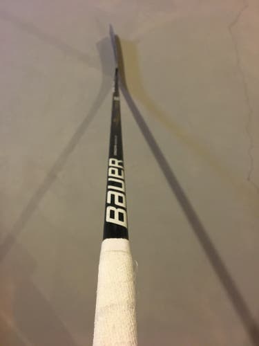 Bauer Supreme S180 Hockey Stick RH 67 Flex PM9