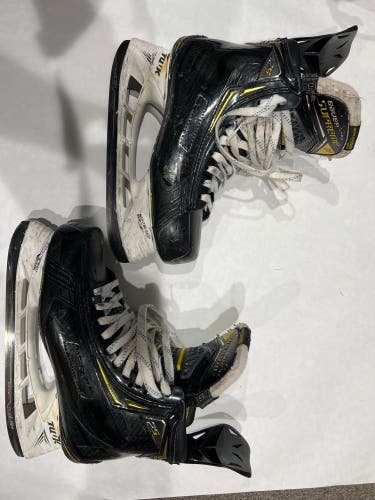 Used Bauer Regular Width  Size 8.5 Supreme 2S Pro Hockey Skates