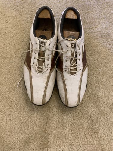 Men's Used Size 10 (Women's 11) Footjoy Classics Dry Premiere Golf Shoes