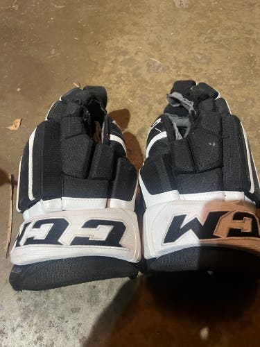 CCM pro stock gloves
