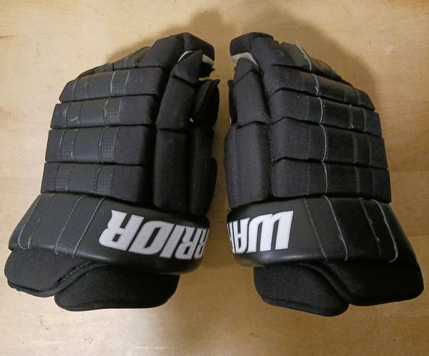 Used Warrior BULLY Gloves 14"