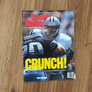 Dallas Cowboys Troy Aikman NFL FOOTBALL 1990 Sports Illustrated Magazine!