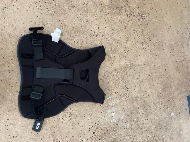 Slightly Used Large STX Goalie Shoulder Pads