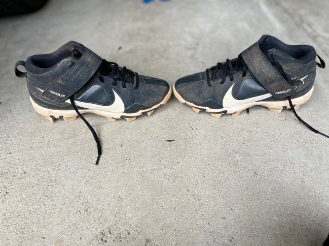 Used Nike Trout Senior 6.5 Baseball & Softball Cleats