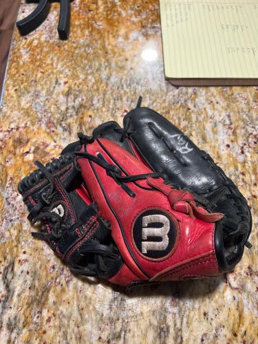 Youth baseball glove