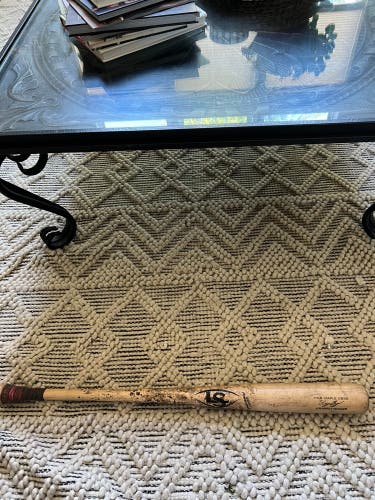 LOUISVILLE SLUGGER CODY BELLINGER CB35 HARD MAPLE WOOD BAT 33"