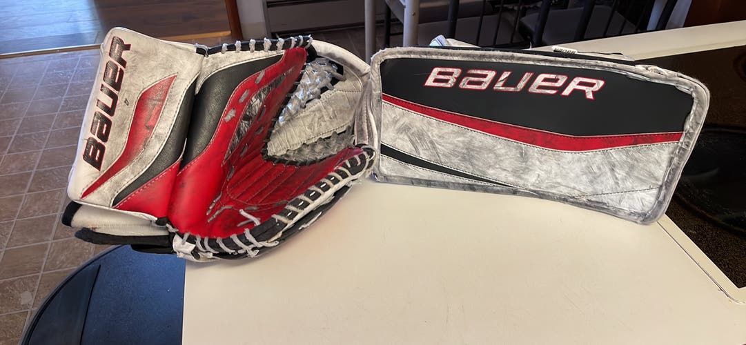 Bauer Reactor Glove & Blocker