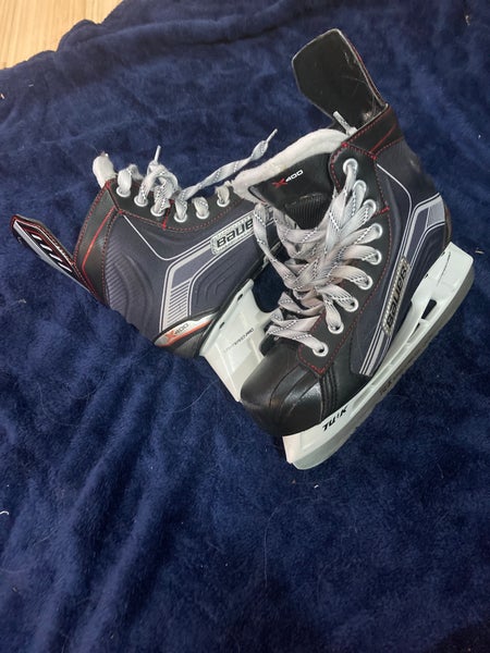 Used Bauer Regular Width Size 4.5 Vapor X400 Hockey Skates