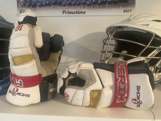 Showtime Gloves
