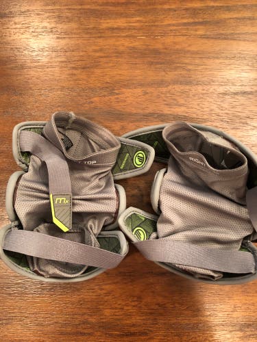 Used Medium Maverik MX Arm Pads