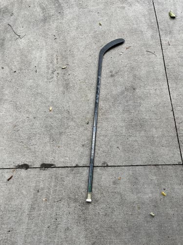 Intermediate Left Hand P29  Trigger 6 Pro Hockey Stick