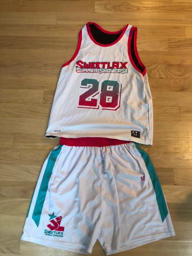 Sweetlax Showcase Large Pinnie And Shorts