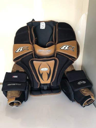Brian's Large Brians Gnetik Pro II Goalie Chest Protector