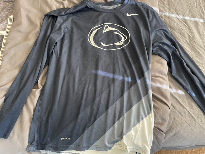 Penn State Blue Used Medium Nike Shirt