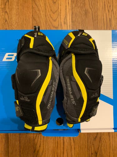 Used Junior Large Bauer  Supreme 1S Elbow Pads
