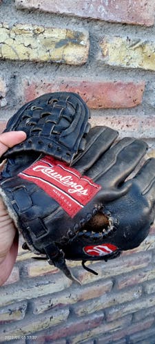 Used Rawlings Heart of the Hide Glove Made