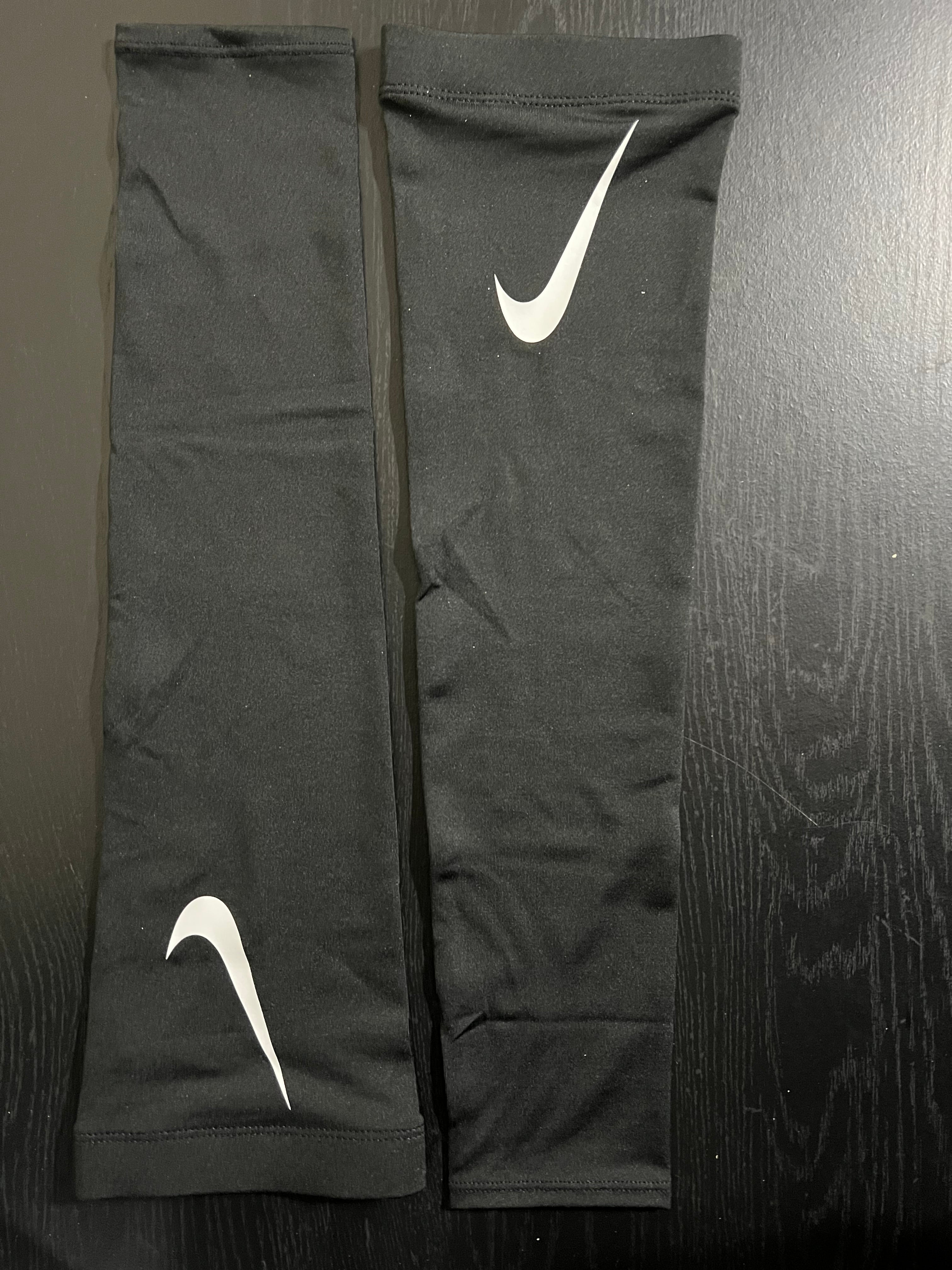 Nike Adults' Nike Pro Strong Leg Sleeves