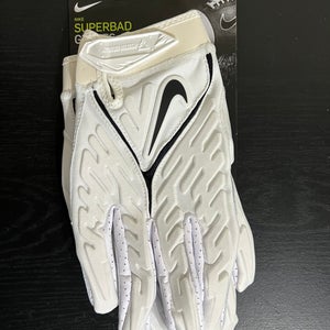 Nike Superbad 6.0 Adult Football Gloves Size XL White Black