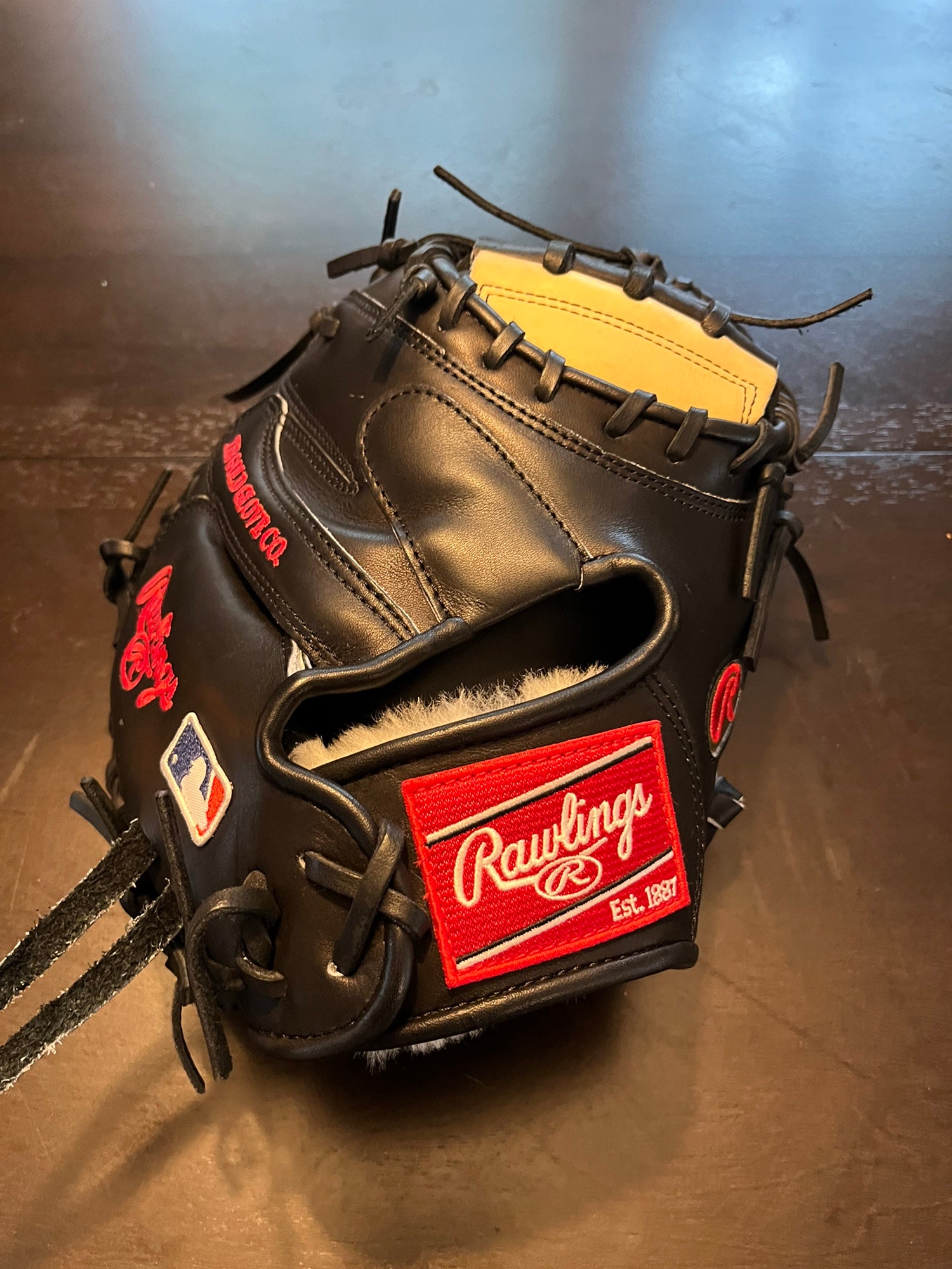 Rawlings JT Realmuto 34" Pro Preferred Catchers Mitt SidelineSwap