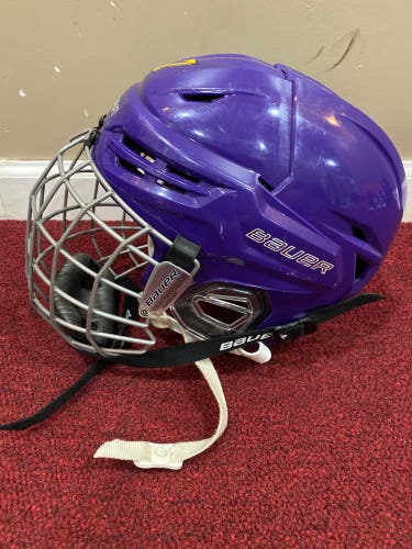 Small Bauer Pro Stock Re-Akt 95 Helmet Item#MNH7