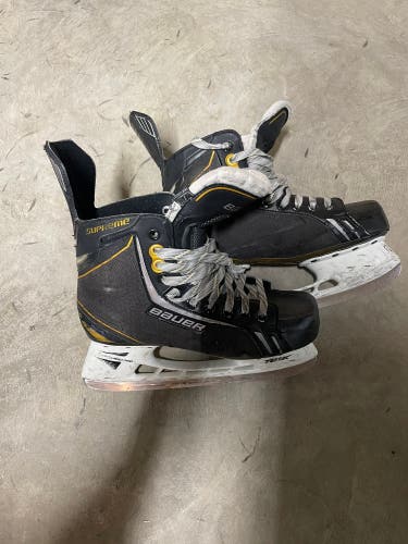 Used Bauer Regular Width Size 7.5 Supreme One.5 Hockey Skates