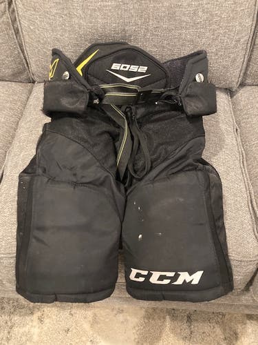 Junior Used Small CCM Tacks 6052 Hockey Pants