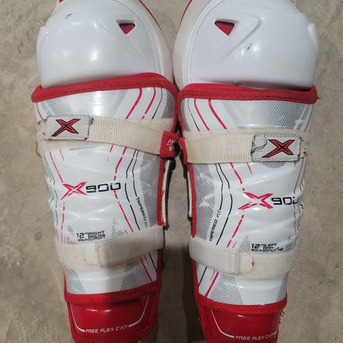 Bauer Vapor X900 Shin Pads, Very lightly used 12"