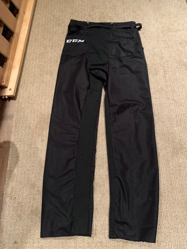 CCM PP8L Pro Referee Pants Size Small Like New