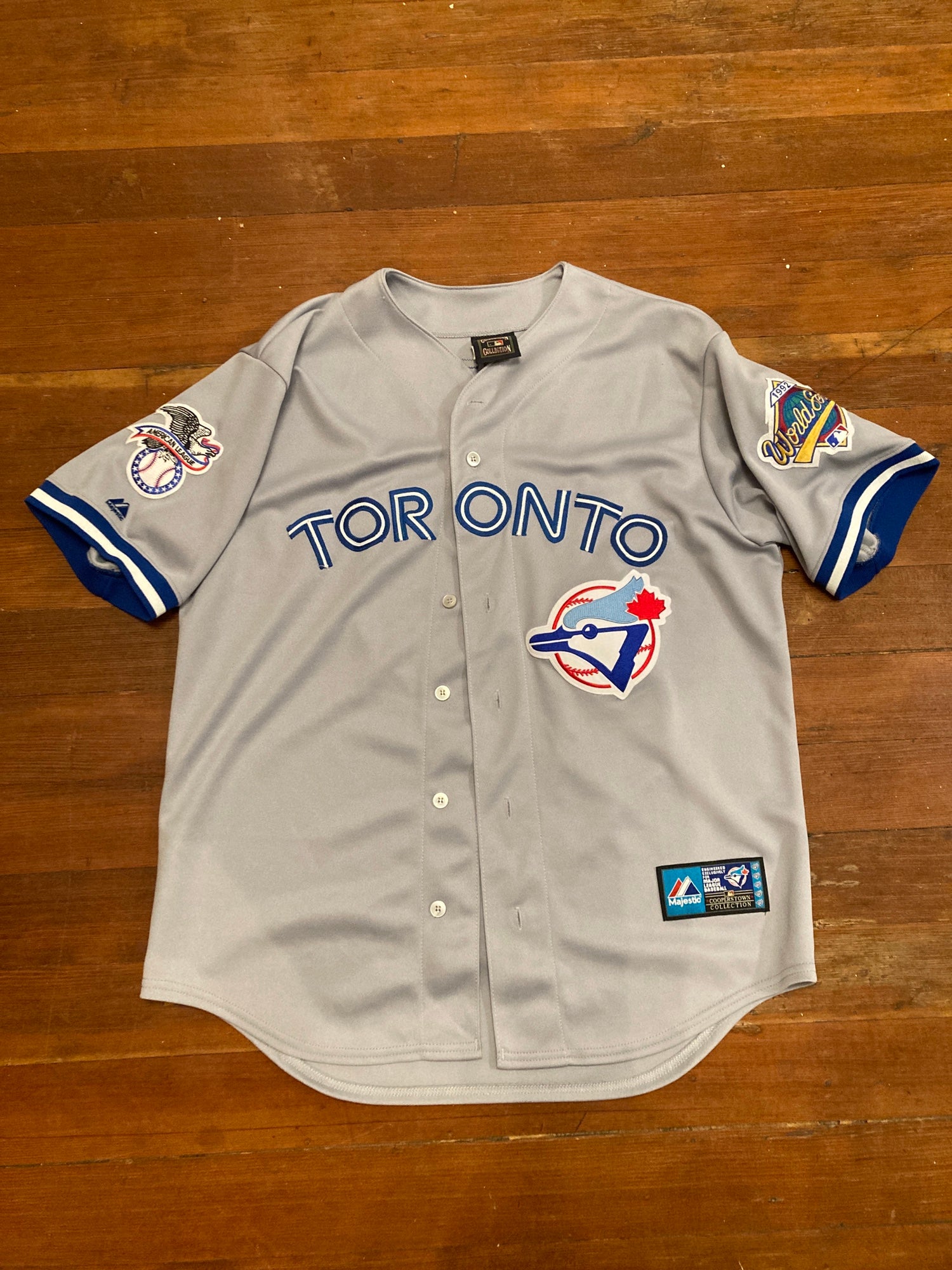 Gray Used Large Majestic Cooperstown Collection Toronto Blue Jays Jersey