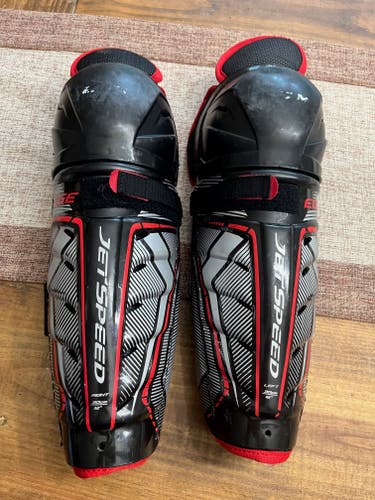 Used CCM Jetspeed edge Shin Pads