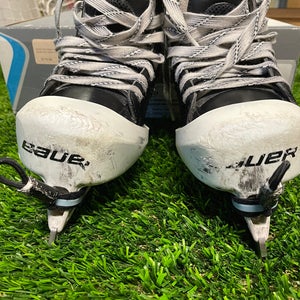 Used Bauer Regular Width Size 13 Supreme One60 Hockey Goalie Skates