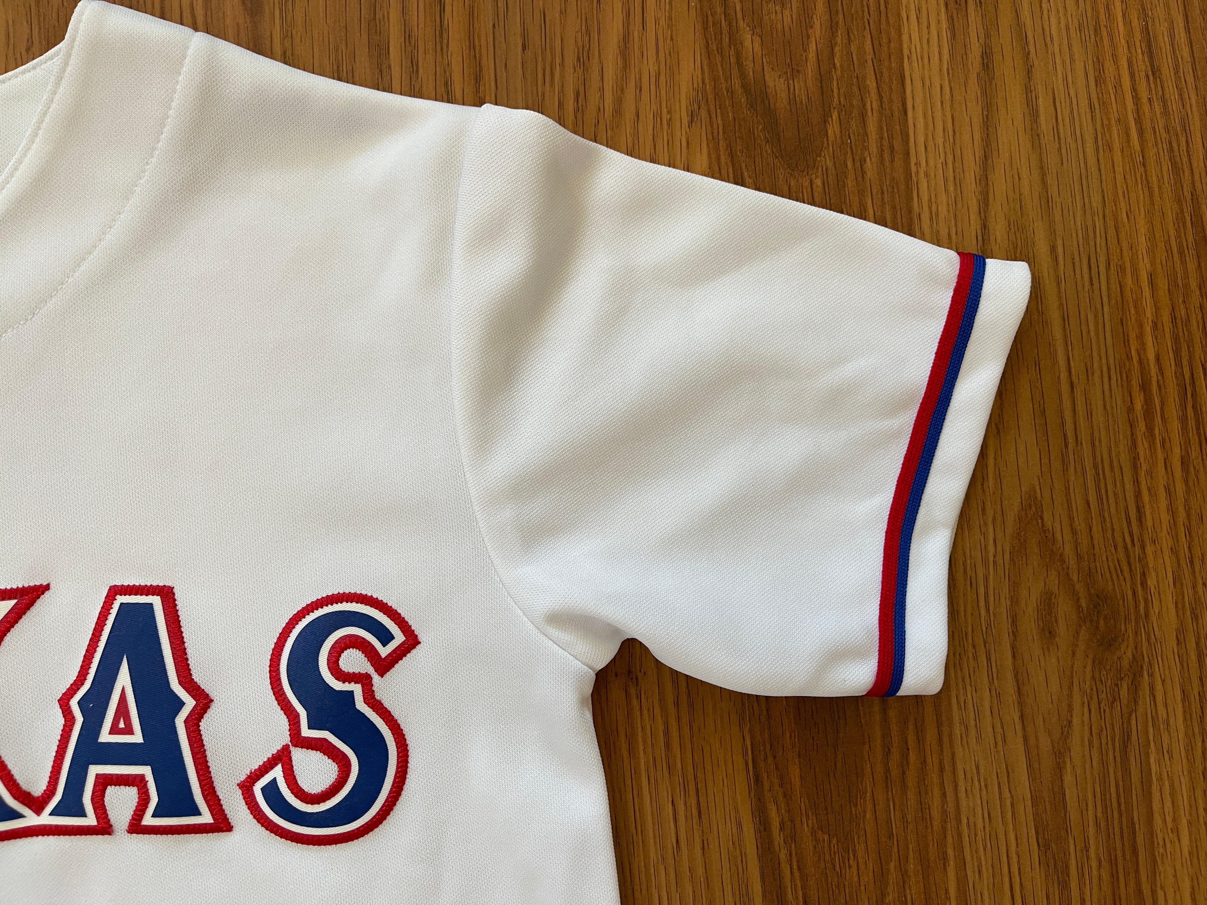 Rangers introduce Darvish with No. 11 jersey