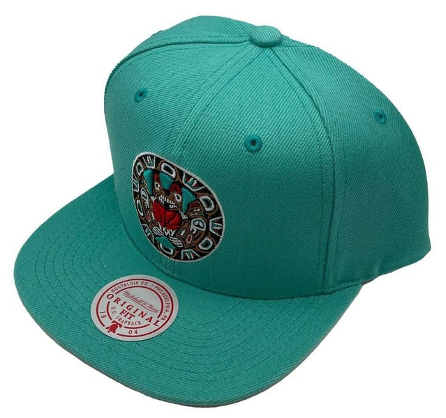 Vancouver Grizzlies Mitchell & Ness NBA Snapback Hat RARE Cap Memphis Shorts