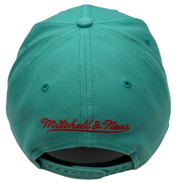 Vancouver Grizzlies Teal Claw hat by Mitchell & Ness-NWT | SidelineSwap