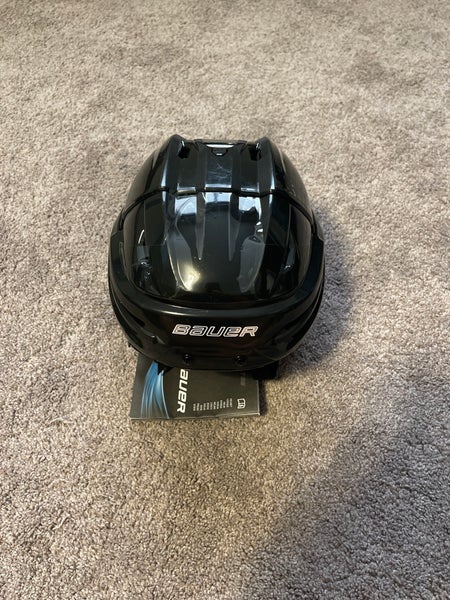 New Medium Bauer Pro Stock Re-Akt 95 Helmet