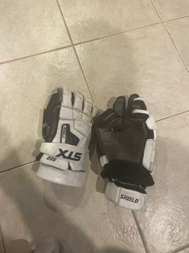 Used Goalie STX 13" Shield 500 Lacrosse Gloves