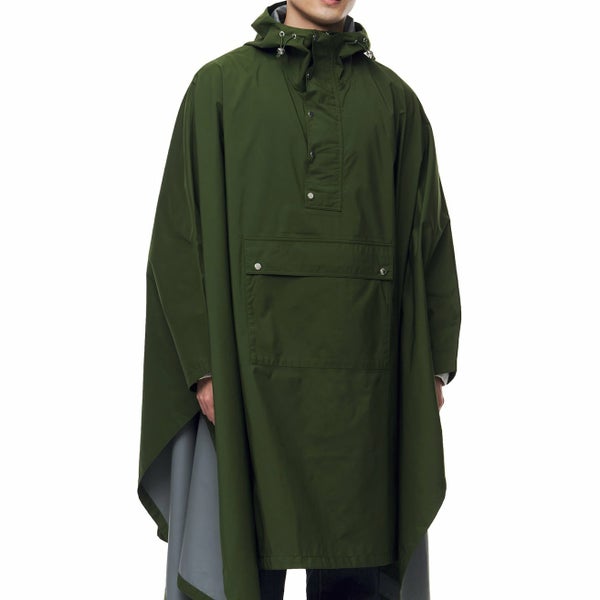 Puma x Maison Kitsune Waterproof Poncho Rifle Green 532314_94 Size XL