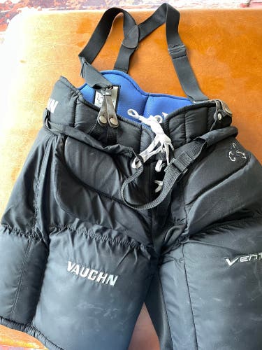 Vaughn VENTUS LT 68 Goalie Pants 2017