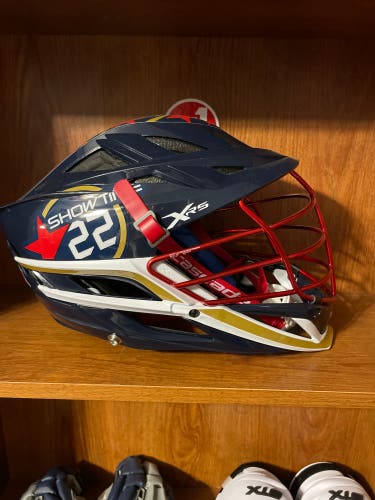 Maverik Showtime Helmet