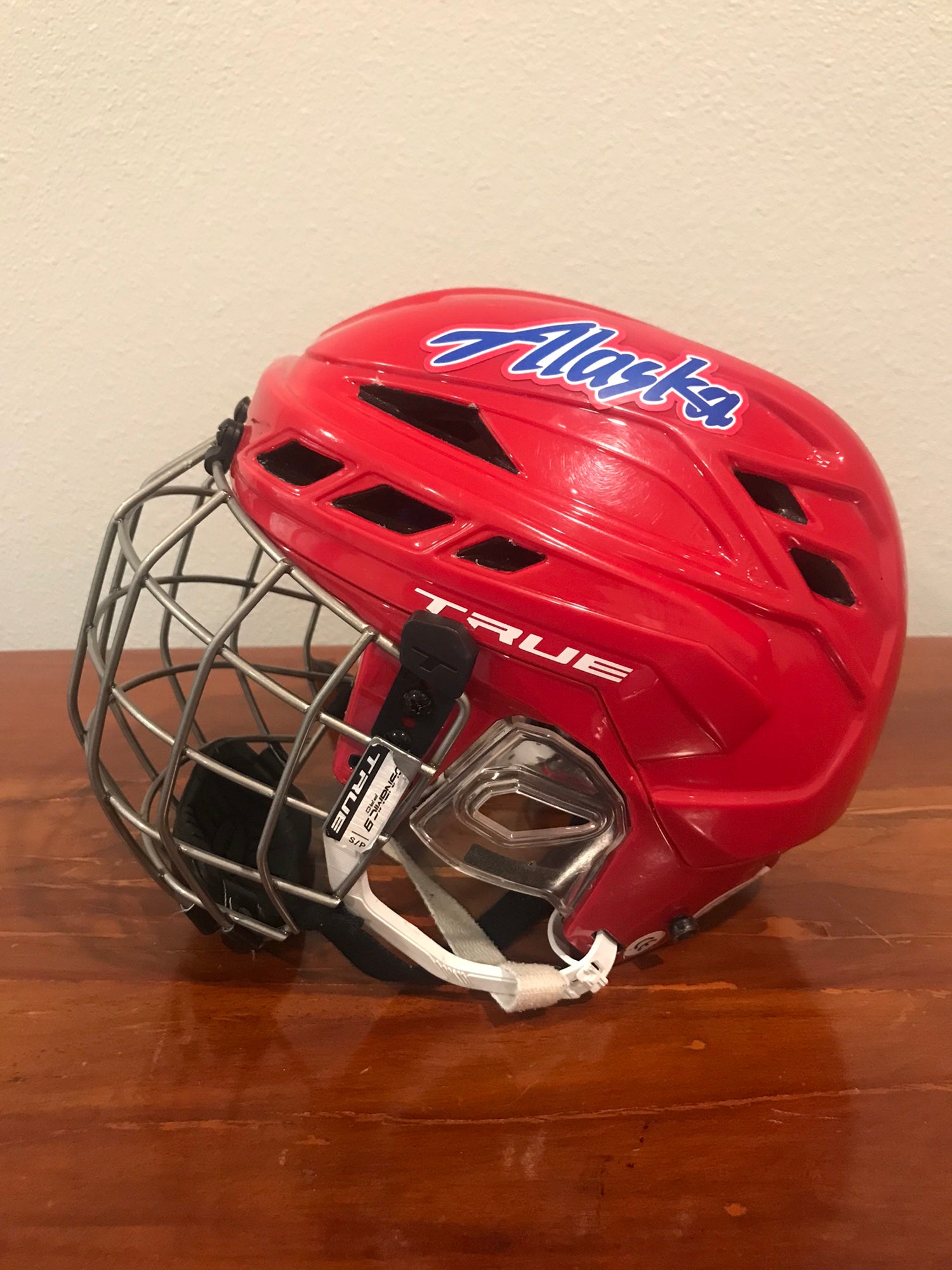 Size M - TRUE Dynamic 9 Pro Royal Blue Helmet - Toronto Maple Leafs #2 -  Pro Stock Hockey