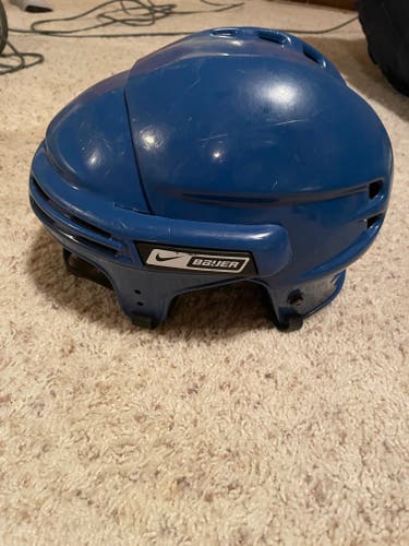 Used Medium Bauer HH 5000 Helmet