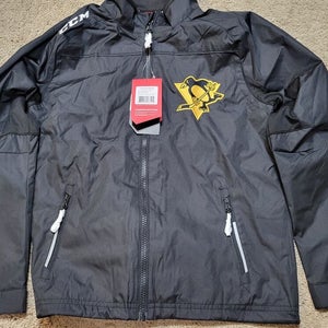 CCM Pittsburgh Penguins Elite Black Gold BRAND NEW Youth Medium Hockey Jacket