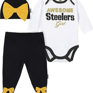 NFL Pittsburgh Steelers Bodysuit Footed Pants Cap Set Size 0-3 Month Gerber