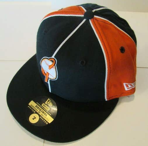 MLB San Francisco Giants New Era 59FIFTY Fitted Multi Baseball Hat Size 7