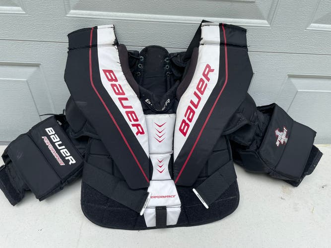 Used Jr Medium Bauer  Performance Goalie Chest Protector