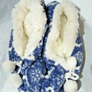 Merry Brite Ladies Sherpa Slippers White Reindeer on Blue Select Size Below