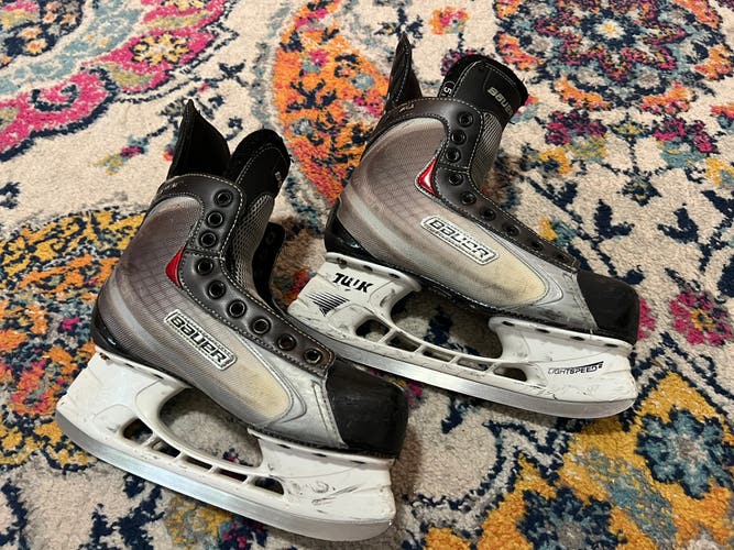 Used Bauer Extra Wide Width Size 5.5 Vapor x40 Hockey Skates